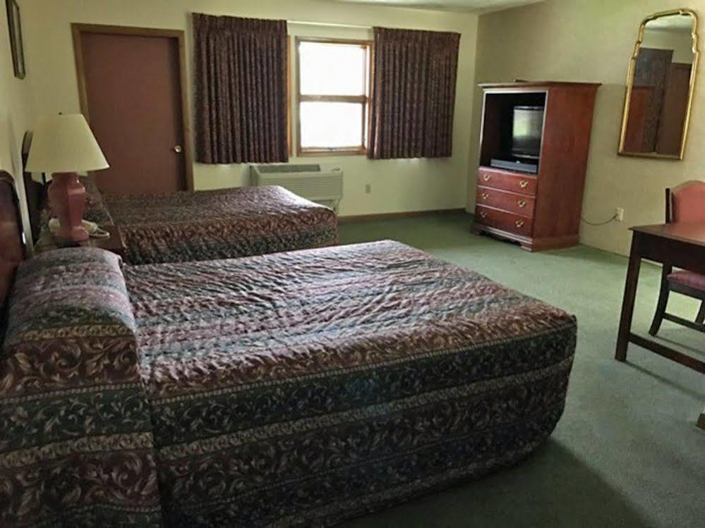 Shadowbrook Resort Tunkhannock Esterno foto