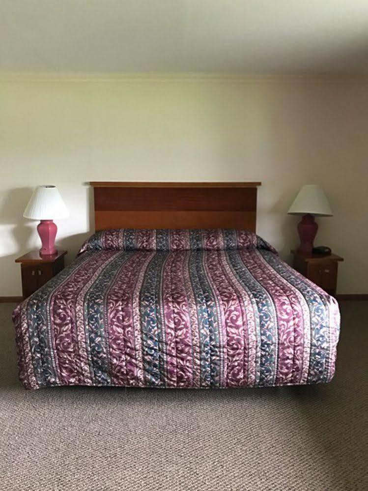 Shadowbrook Resort Tunkhannock Esterno foto